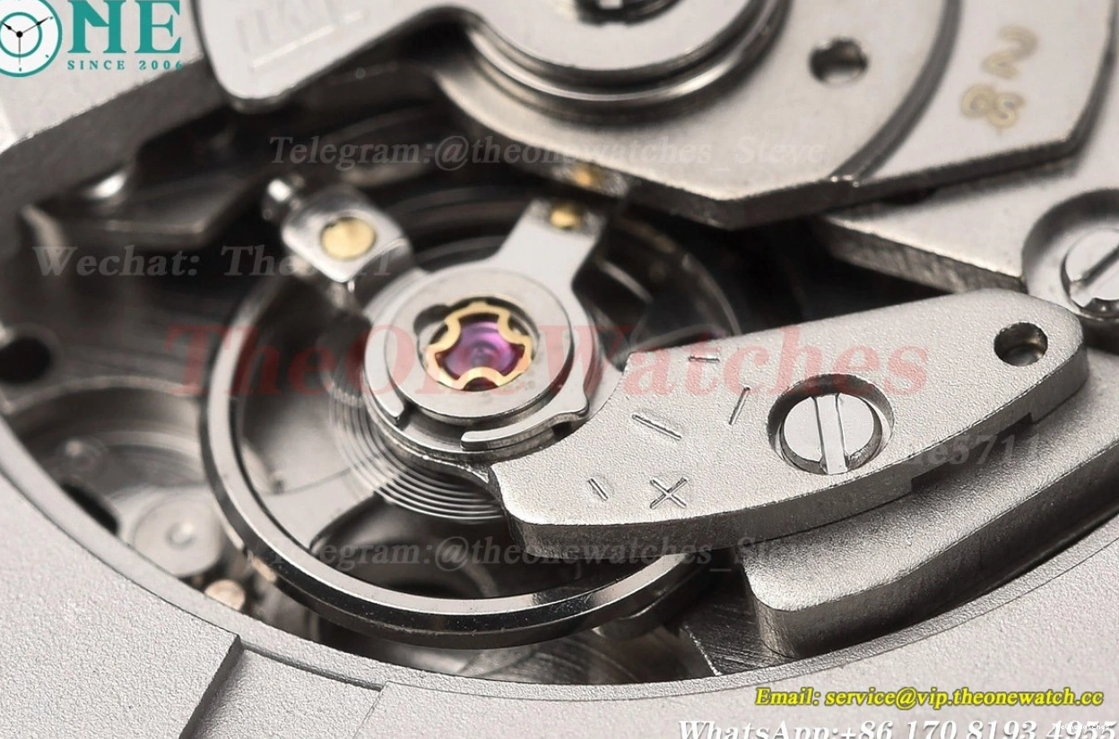 NH05 Cartier Red Ballon Dial LE Bleu GDF 33mm De SS 0416